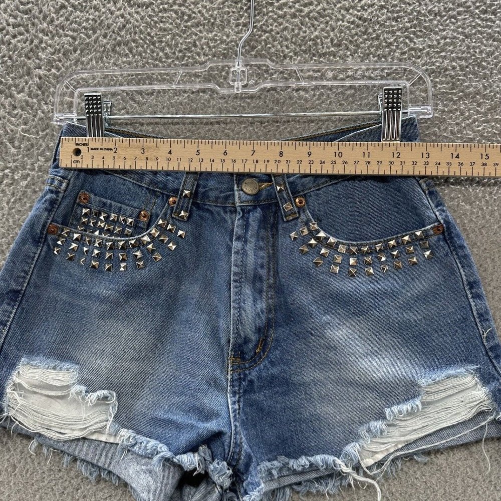 Love Culture Shorts Junior's Medium Blue Denim Distressed Studded Shorts Size M - Picture 10 of 16